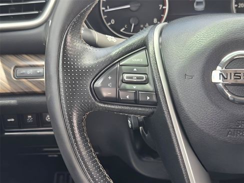 Used 2016 Nissan Maxima Platinum FWD image 27