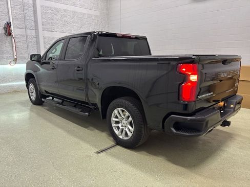 Used 2024 Chevrolet Silverado 1500 RST AWD/4WD image 7