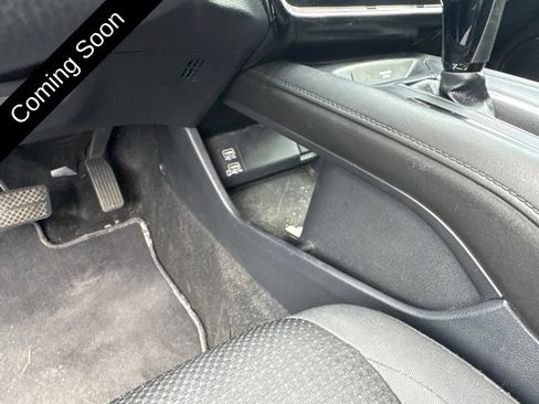 Used 2022 Honda HR-V EX image 40