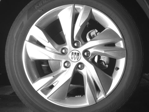 Used 2025 Buick Encore GX Preferred AWD/4WD image 13