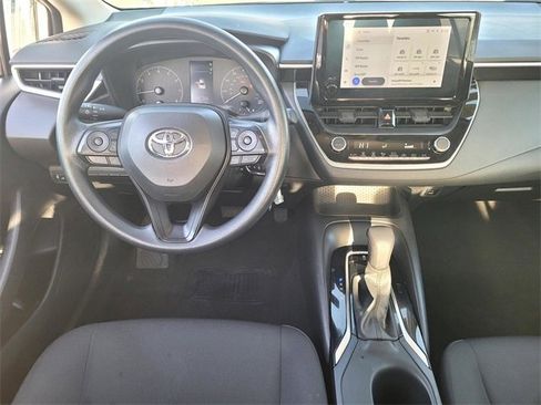 Used 2024 Toyota Corolla LE image 15