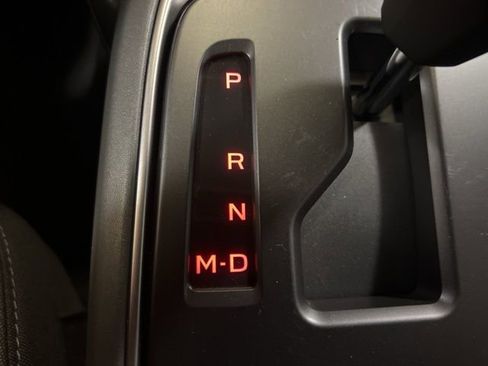 Used 2025 Subaru Crosstrek 2.0i Premium image 30