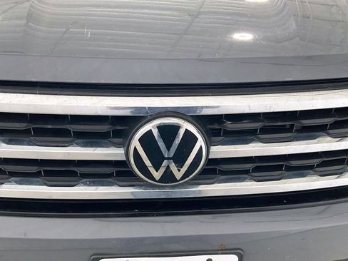 Used 2022 Volkswagen Atlas Cross Sport SEL R-Line AWD/4WD image 27