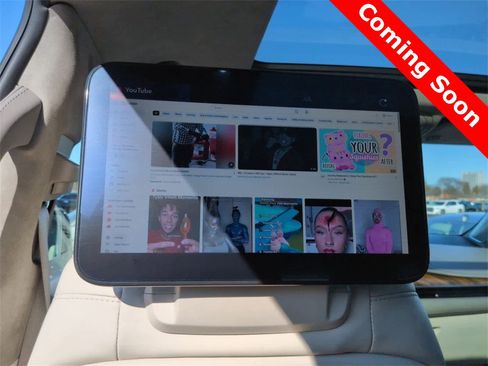 Used 2024 Cadillac Escalade ESV Sport Platinum w/ LPO, ONYX Package image 23