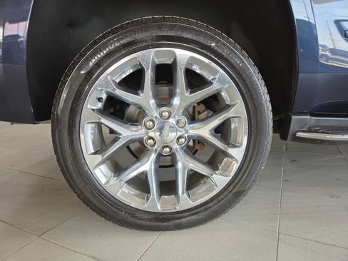 Used 2019 Chevrolet Tahoe Premier w/ Max Trailering Package AWD/4WD image 10