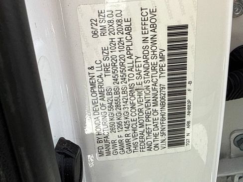 Used 2022 Honda Pilot Elite image 4