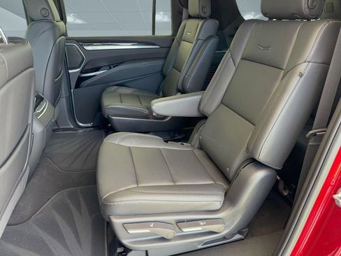 Used 2026 Cadillac Escalade ESV 2WD w/ LPO, Floor Liner Package image 26