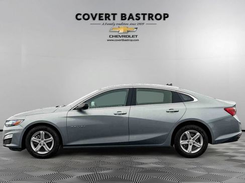 Used 2024 Chevrolet Malibu LS FWD image 2