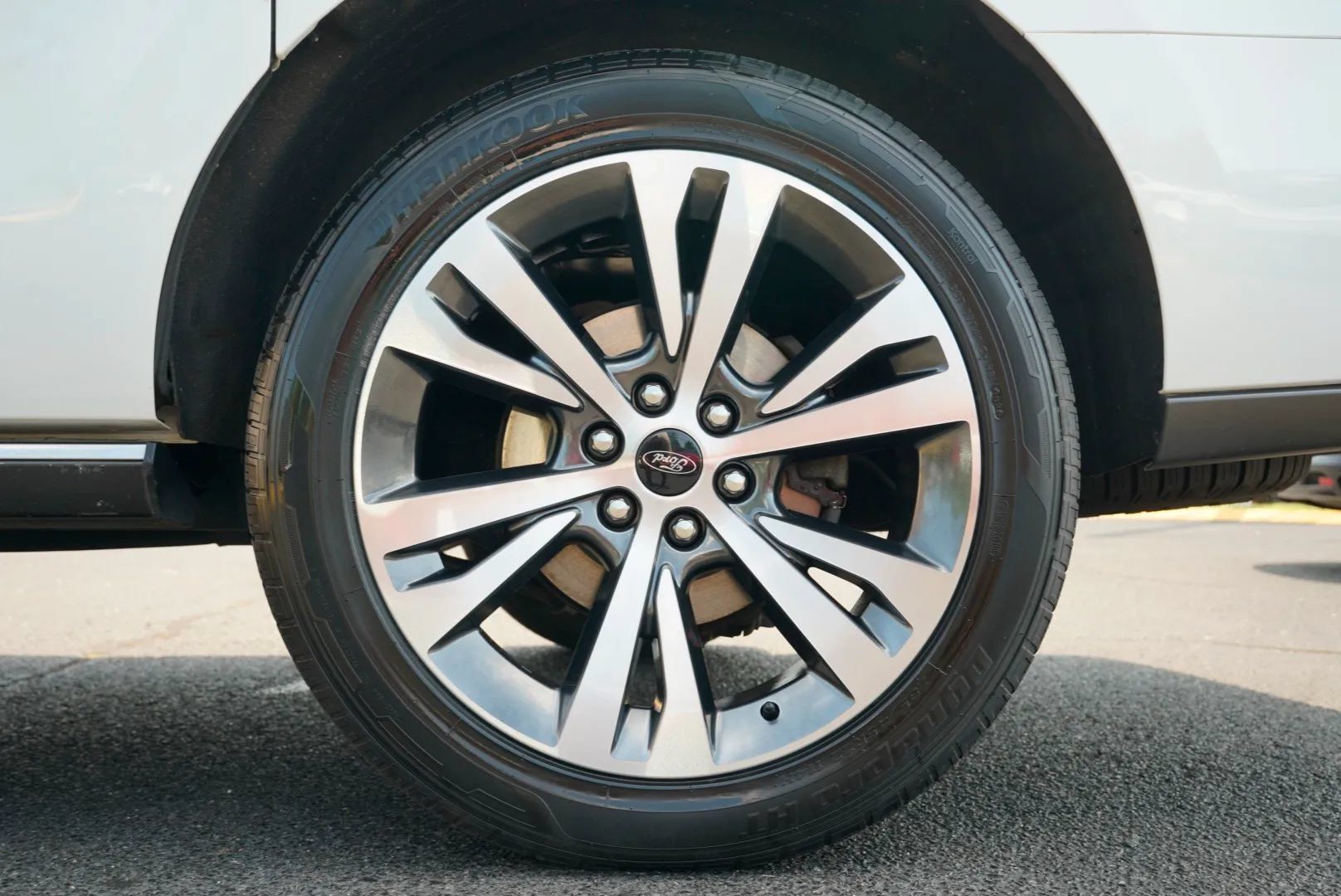 Used 2021 Ford Expedition Max Limited AWD/4WD image 15