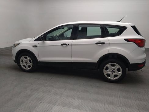Used 2019 Ford Escape S FWD image 3
