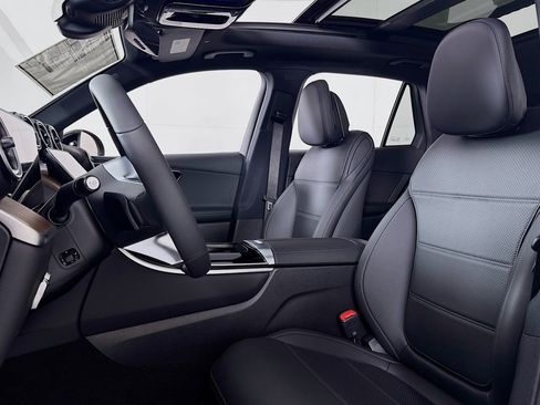 New 2026 Mercedes-Benz GLC 300 4MATIC image 16