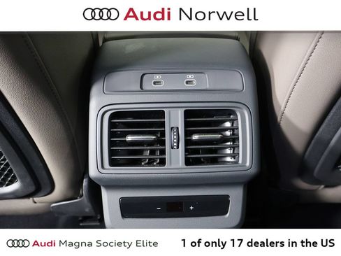 Used 2025 Audi Q5 Premium w/ Convenience Package AWD/4WD image 24
