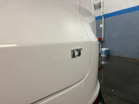 Used 2023 Chevrolet TrailBlazer LT w/ Convenience Package AWD/4WD image 17
