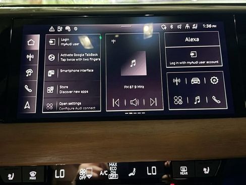 Used 2024 Audi e-tron GT Premium Plus AWD/4WD image 27