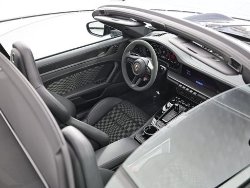 New 2026 Porsche 911 Carrera 4S AWD/4WD image 21