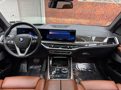 Certified 2024 BMW X5 xDrive40i w/ Executive Package image 12