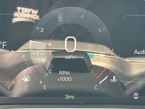 New 2026 GMC Acadia Denali w/ Super Cruise Package FWD image 17