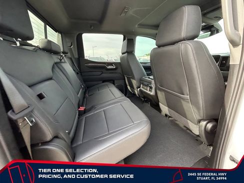Used 2025 GMC Sierra 1500 Elevation w/ Elevation Premium Package AWD/4WD image 18