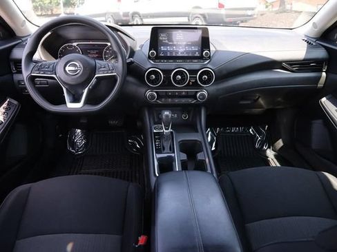 Certified 2024 Nissan Sentra SV FWD image 21