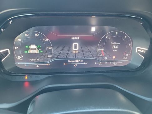 Used 2022 GMC Yukon Denali image 26