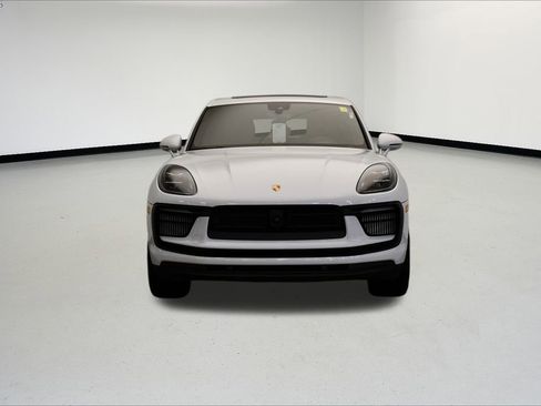 Used 2024 Porsche Macan S image 10