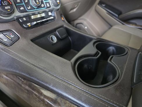 Used 2015 Chevrolet Tahoe LT RWD image 26