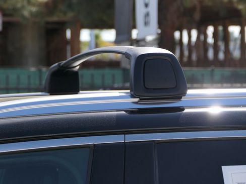 Used 2024 Kia Telluride SX image 11