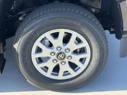 New 2026 Toyota Tacoma SR5 image 15