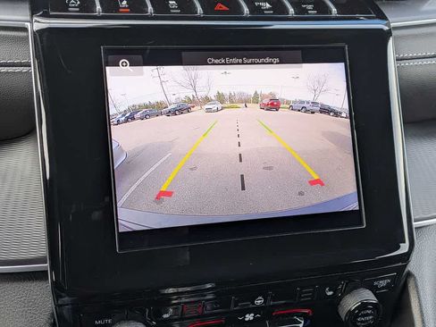 Used 2025 Jeep Grand Cherokee Laredo X w/ Luxury Tech Group I AWD/4WD image 41