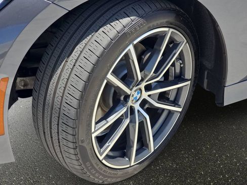 Used 2021 BMW 330e w/ Convenience Package RWD image 36