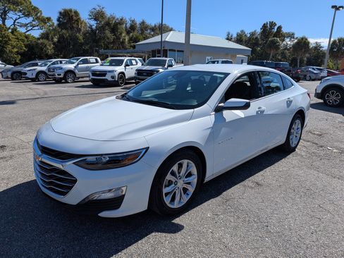Used 2024 Chevrolet Malibu LT image 8