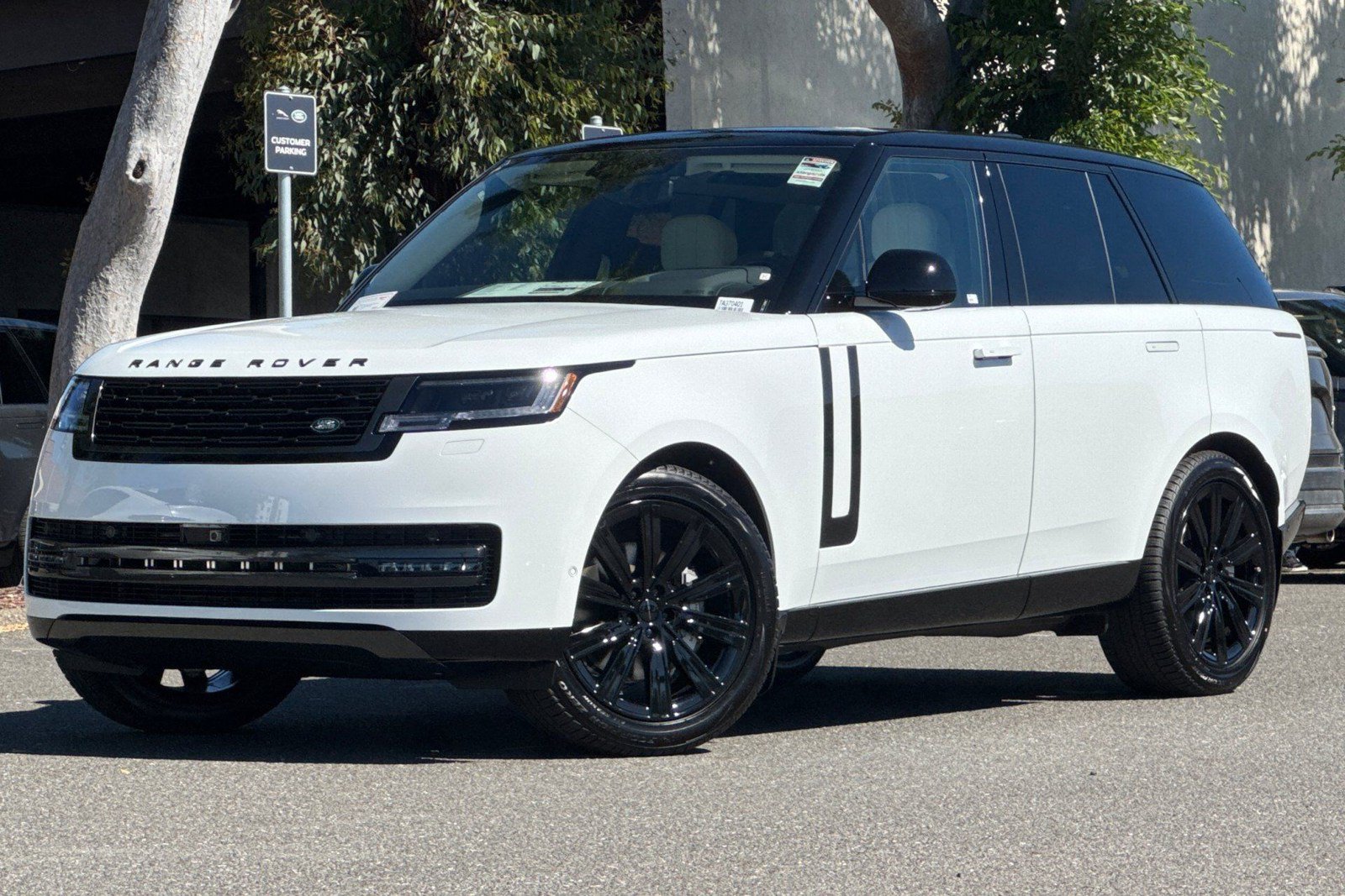 New 2026 Land Rover Range Rover SE AWD/4WD image 27