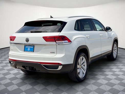 Used 2022 Volkswagen Atlas Cross Sport SE AWD/4WD image 9