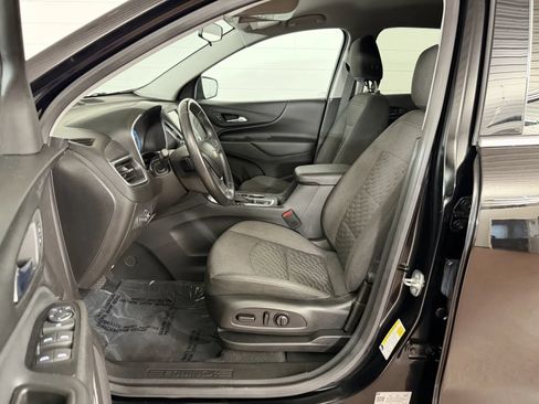 Used 2019 Chevrolet Equinox LT FWD image 11
