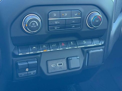 Certified 2023 Chevrolet Silverado 1500 Custom Trail Boss w/ LPO, Dark Essentials Package image 18