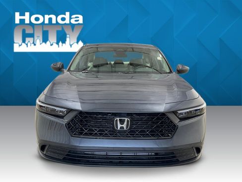 Used 2025 Honda Accord LX image 9