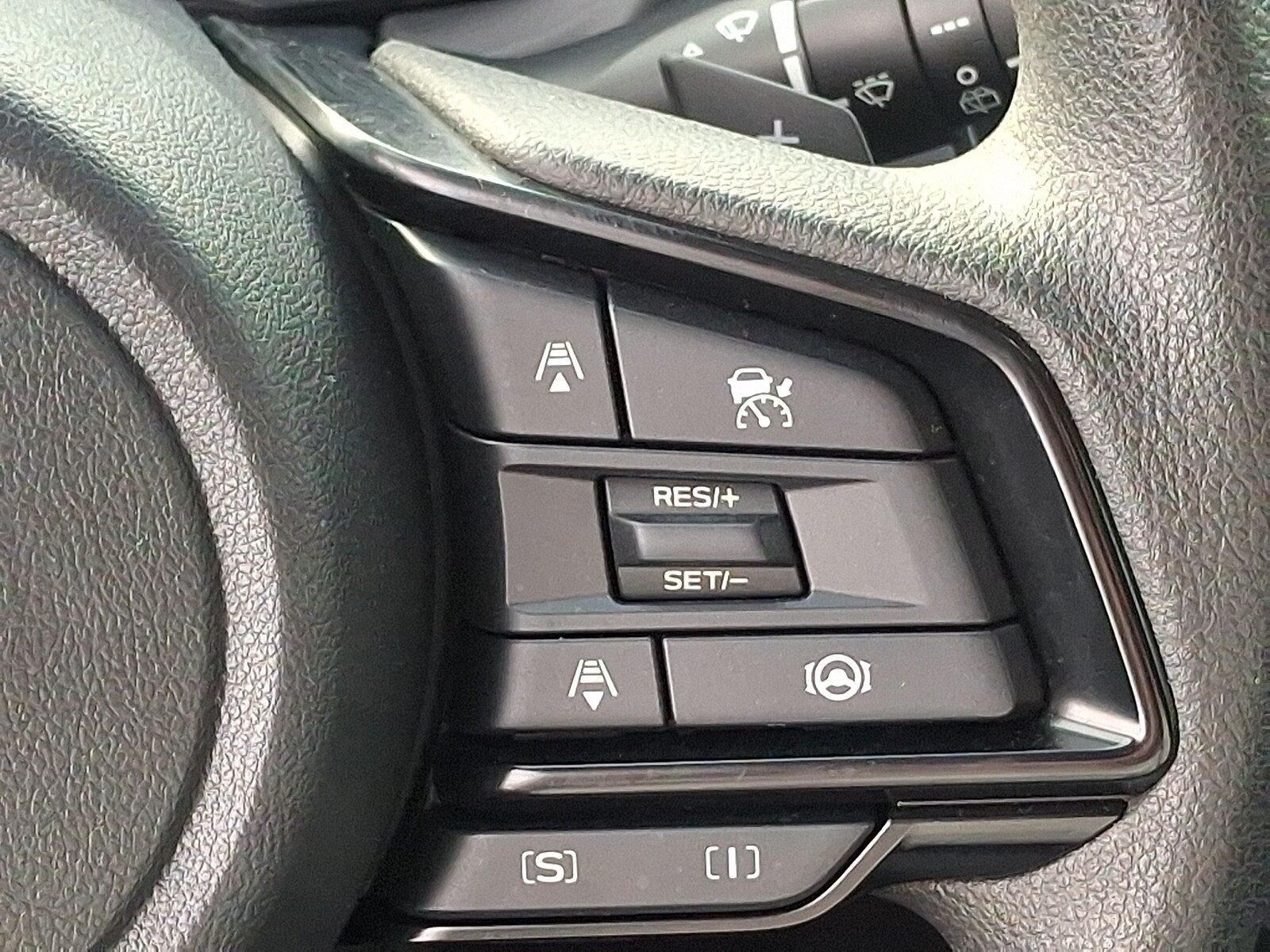 Certified 2026 Subaru Crosstrek 2.5i Premium AWD/4WD image 20