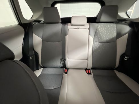 Used 2025 Toyota RAV4 XLE w/ Convenience Package FWD image 33