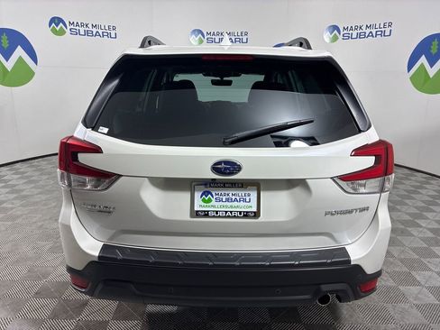 Certified 2023 Subaru Forester Limited AWD/4WD image 10