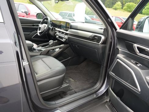 Used 2025 Kia Telluride S AWD/4WD image 29