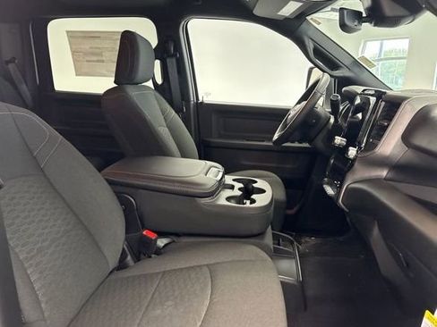 New 2026 RAM 2500 Tradesman AWD/4WD image 18