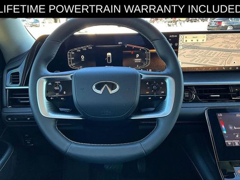 Certified 2025 INFINITI QX80 Pure image 7