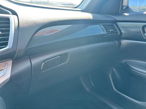 Used 2015 Honda Accord Sport image 24