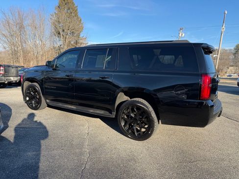 Used 2019 Chevrolet Suburban Premier image 5