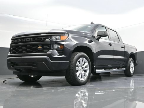 Certified 2023 Chevrolet Silverado 1500 Custom w/ LPO, Dark Essentials Package AWD/4WD image 38