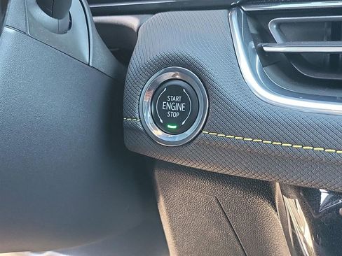 Certified 2025 Chevrolet TrailBlazer ACTIV w/ Convenience Package image 9