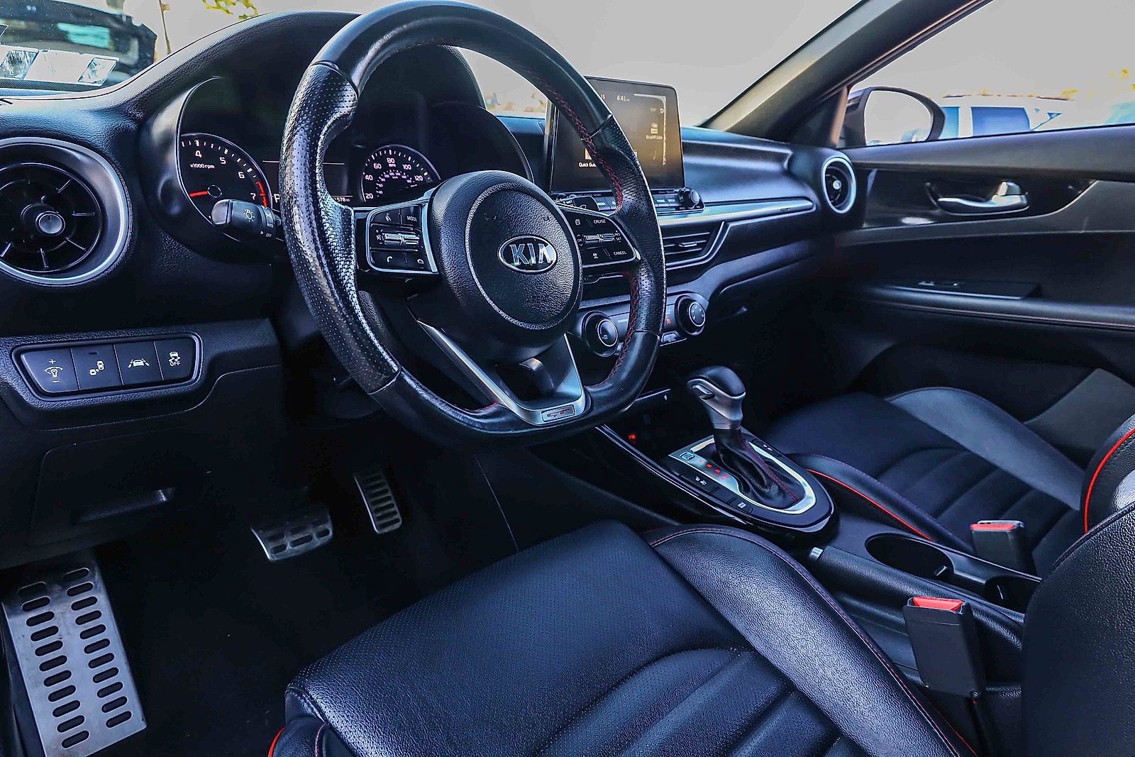 Certified 2021 Kia Forte GT w/ GT2 Package FWD image 7