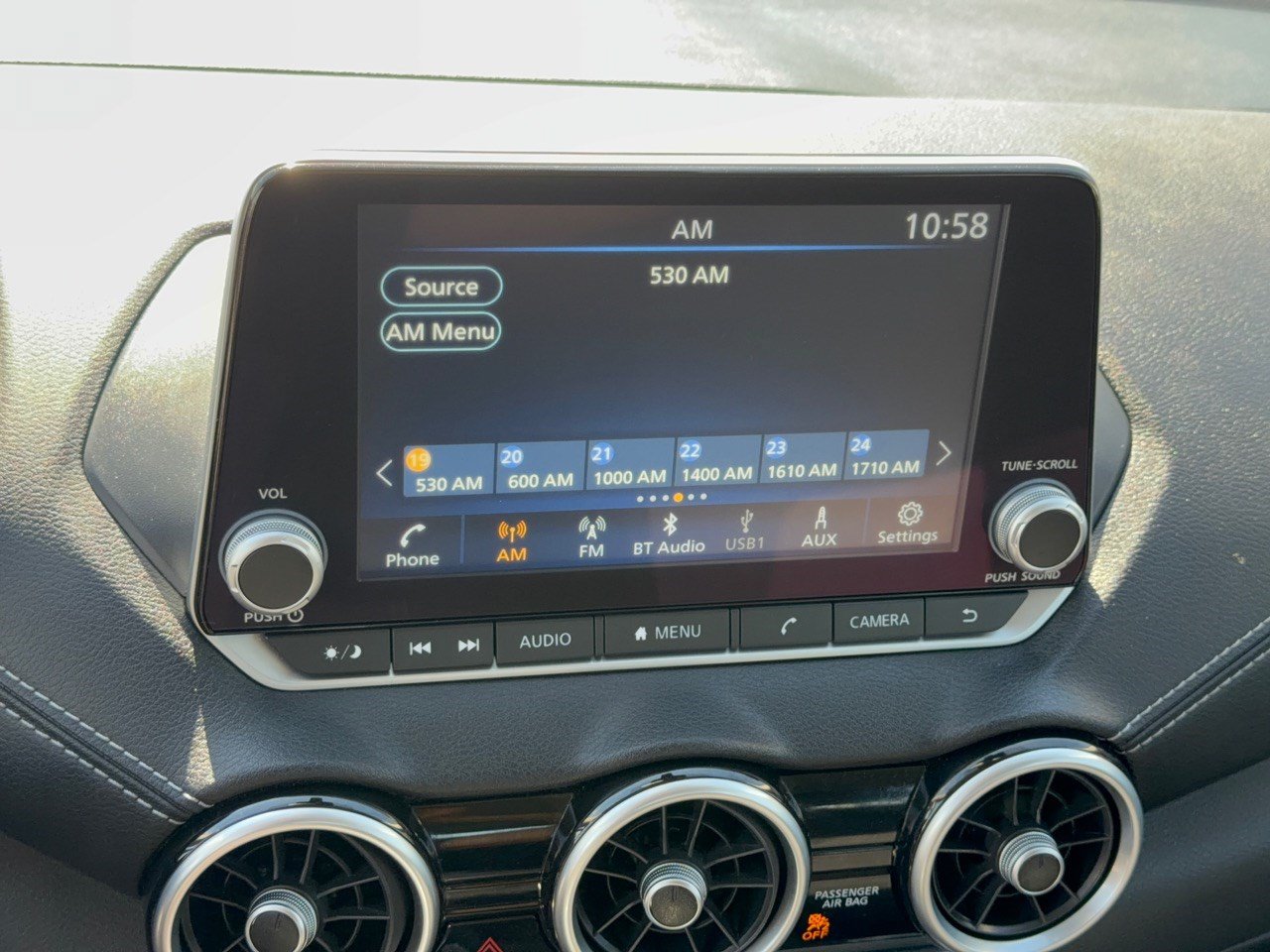 Used 2025 Nissan Sentra SV FWD image 23