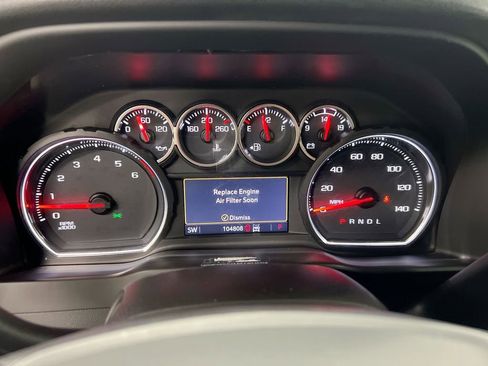 Used 2021 Chevrolet Silverado 2500 LT w/ Convenience Package image 12