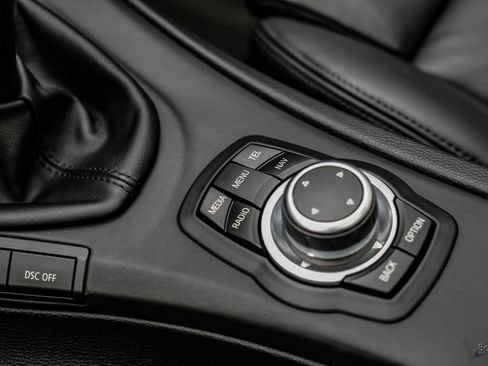 Used 2011 BMW M3 Sedan RWD image 59